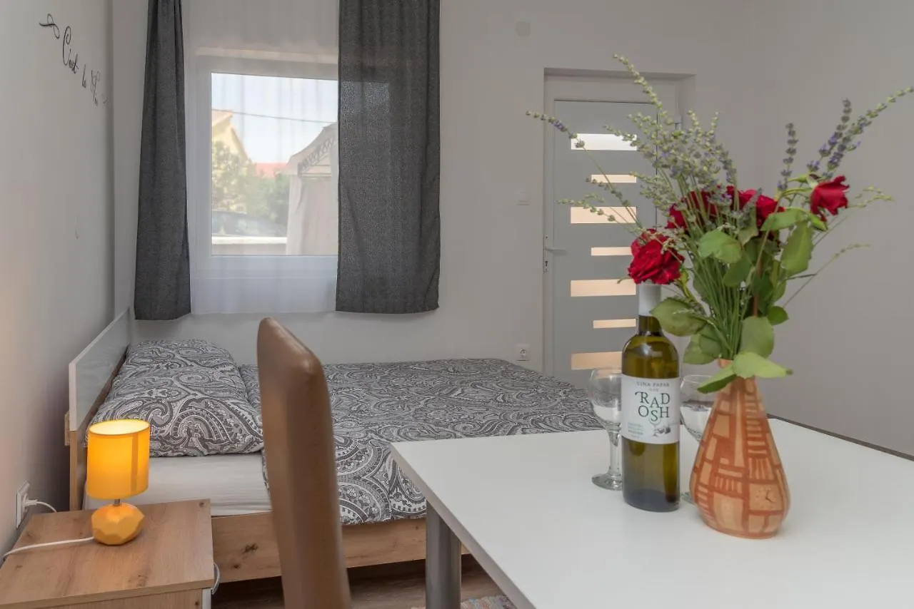 Apartmani Krzak Nin Apartment