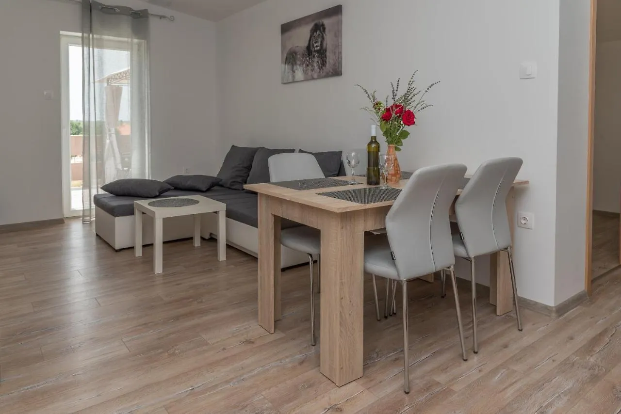 Apartmani Krzak Nin
