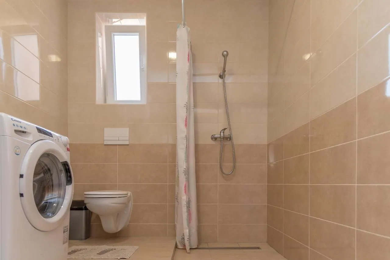 Apartmani Krzak Nin Apartment