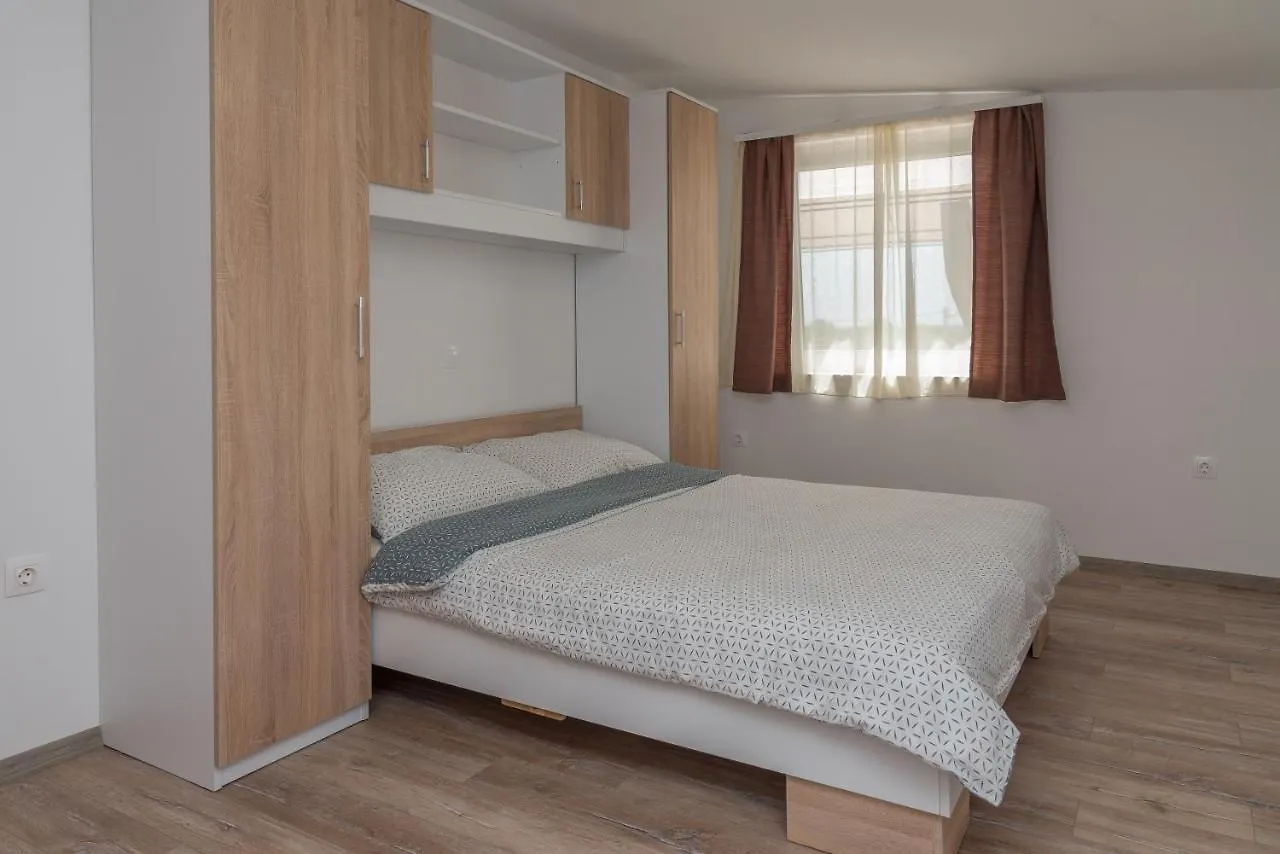 Apartmani Krzak Nin Croatia