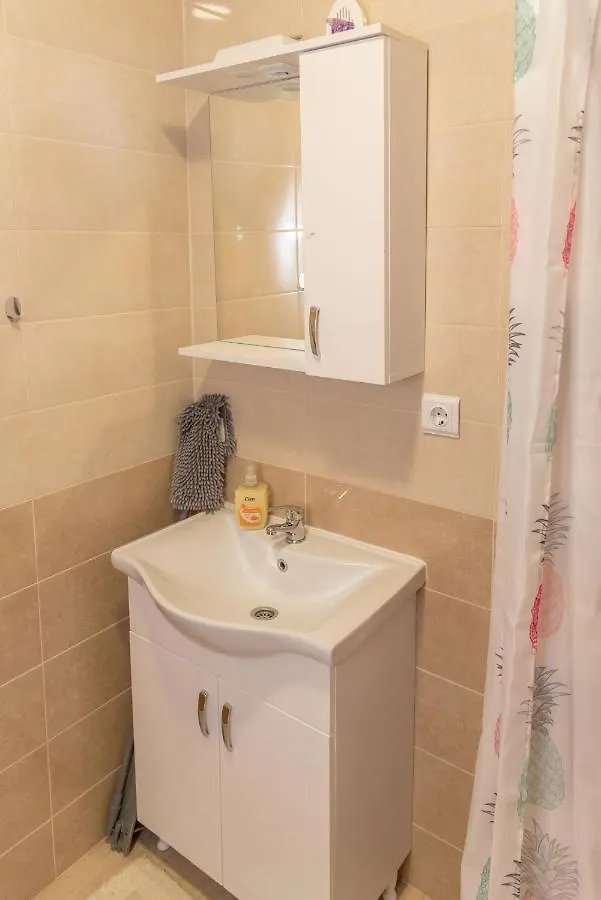 Apartment Apartmani Krzak Nin Croatia