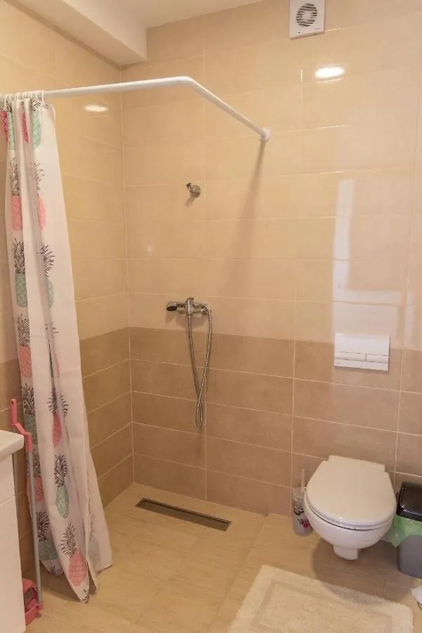 Apartmani Krzak Nin Apartment
